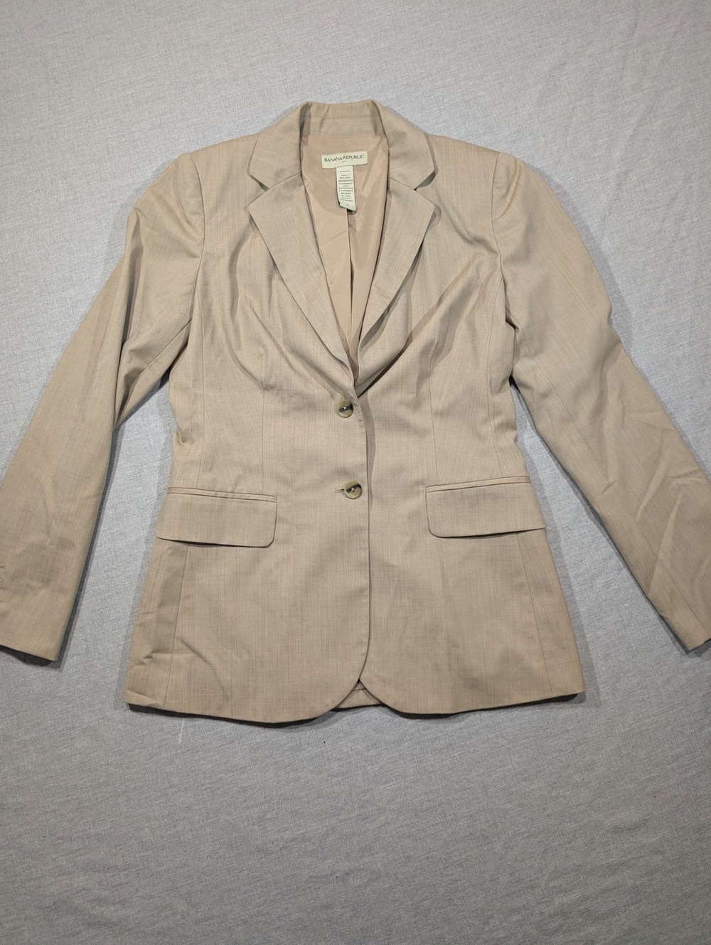 Banana Republic women's blazer beige size 6